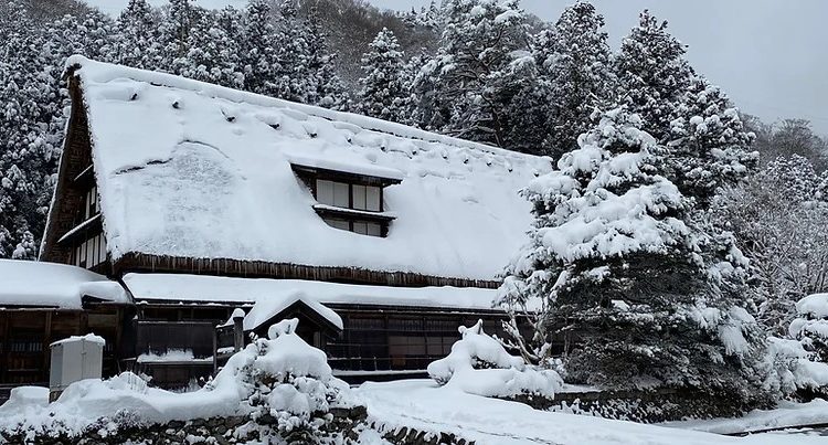 【北信発】世界遺産「白川郷・五箇山」 日帰り