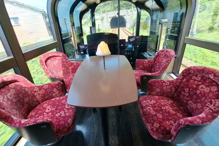 桜咲く高田城址公園観桜会と「えちごトキめきリゾート雪月花」