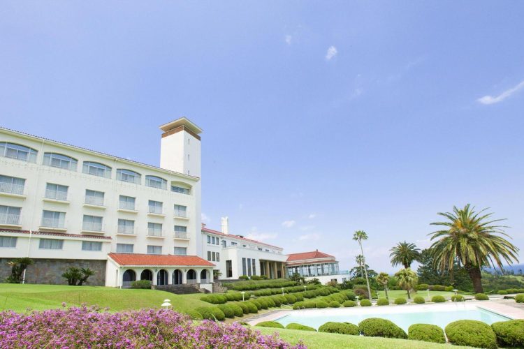 伝統と格式の名門「川奈ホテル」で過ごす 至福の伊豆時間